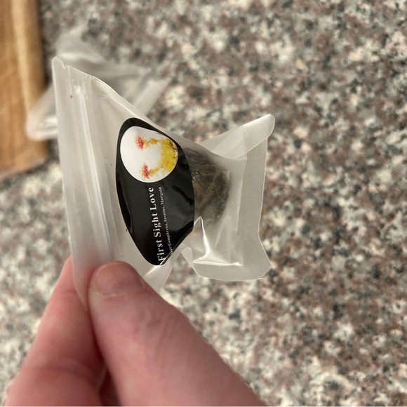 Glass Teapot with Infuser & Individually Packaged Teas - Picture 6 of 16